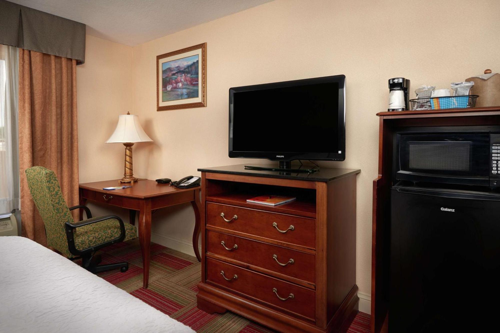 Hampton Inn & Suites Розуэлл Экстерьер фото