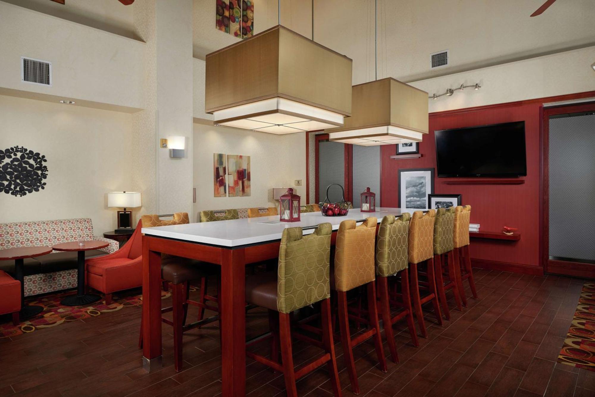 Hampton Inn & Suites Розуэлл Экстерьер фото