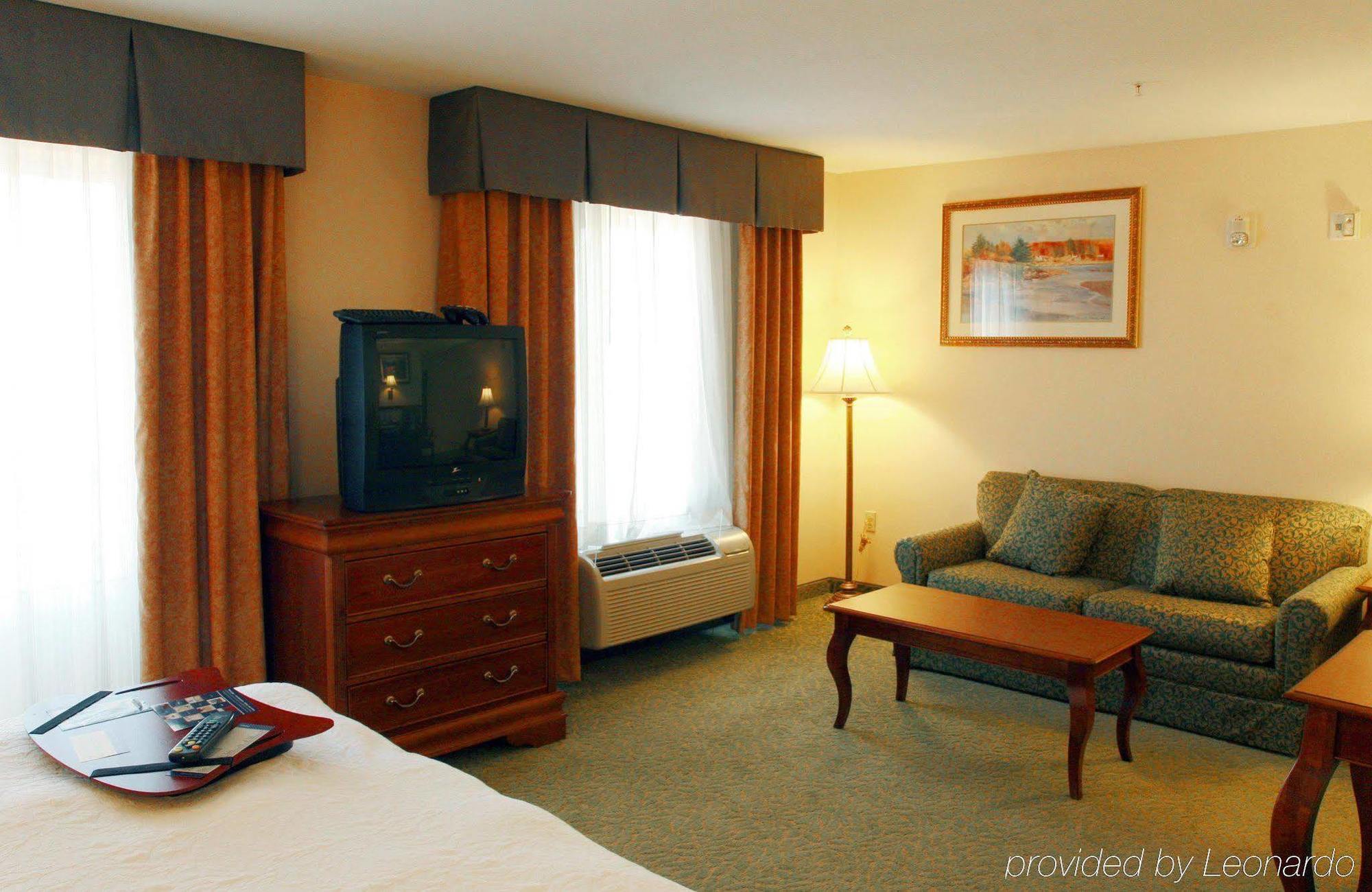 Hampton Inn & Suites Розуэлл Номер фото